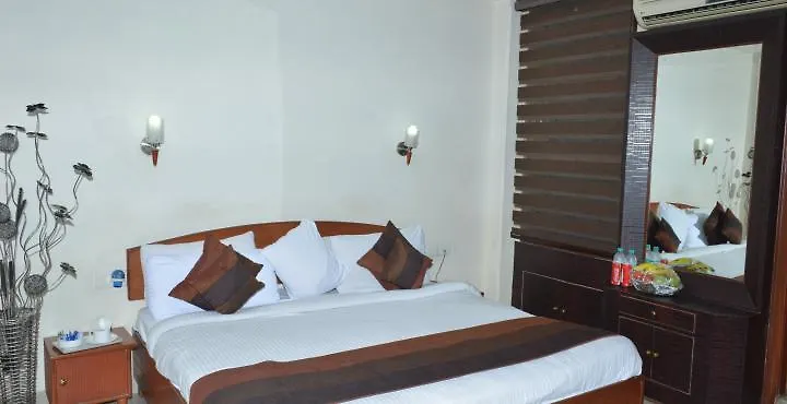 ***  Airport Hotel Vishal Residency New Delhi India